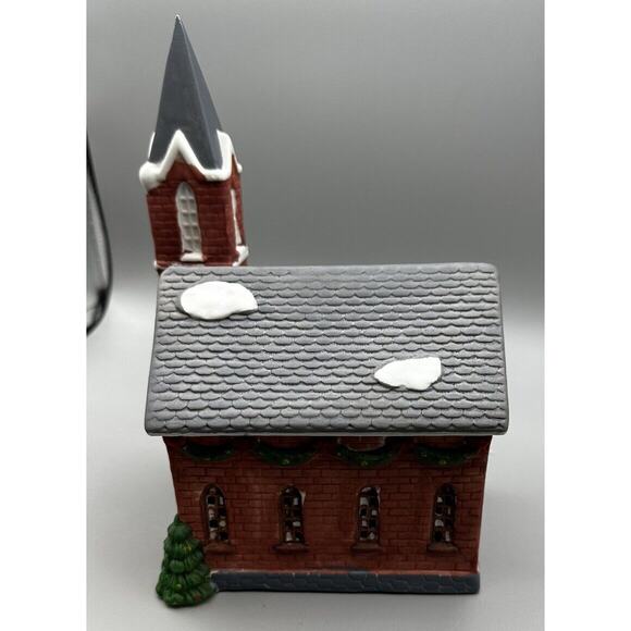 Church Brick Red Dickens Christmas Village Holiday Expressions 1991 China - Picture 3 of 11